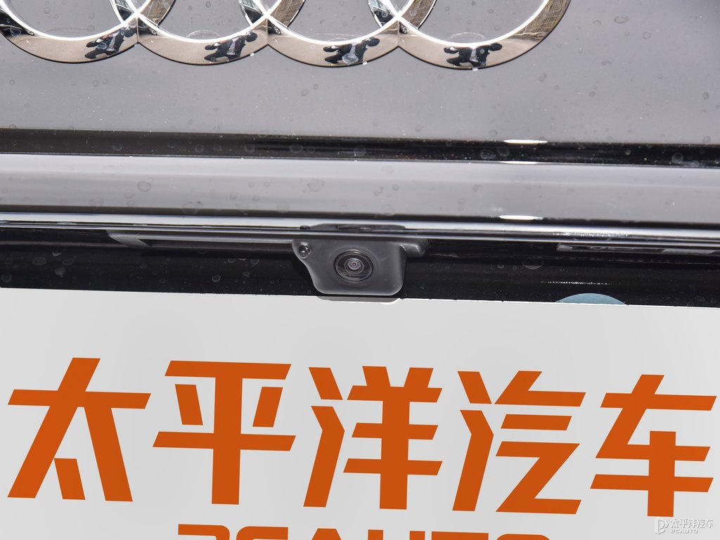 傳奇黑奧迪Q5L車頭外觀圖片