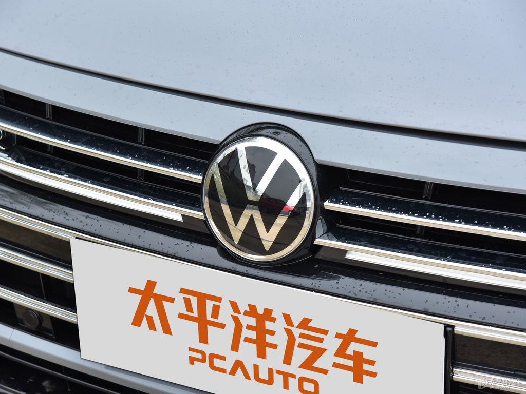 星河灰大眾CC車頭外觀圖片