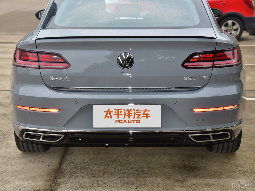 星河灰大眾CC車尾外觀圖片