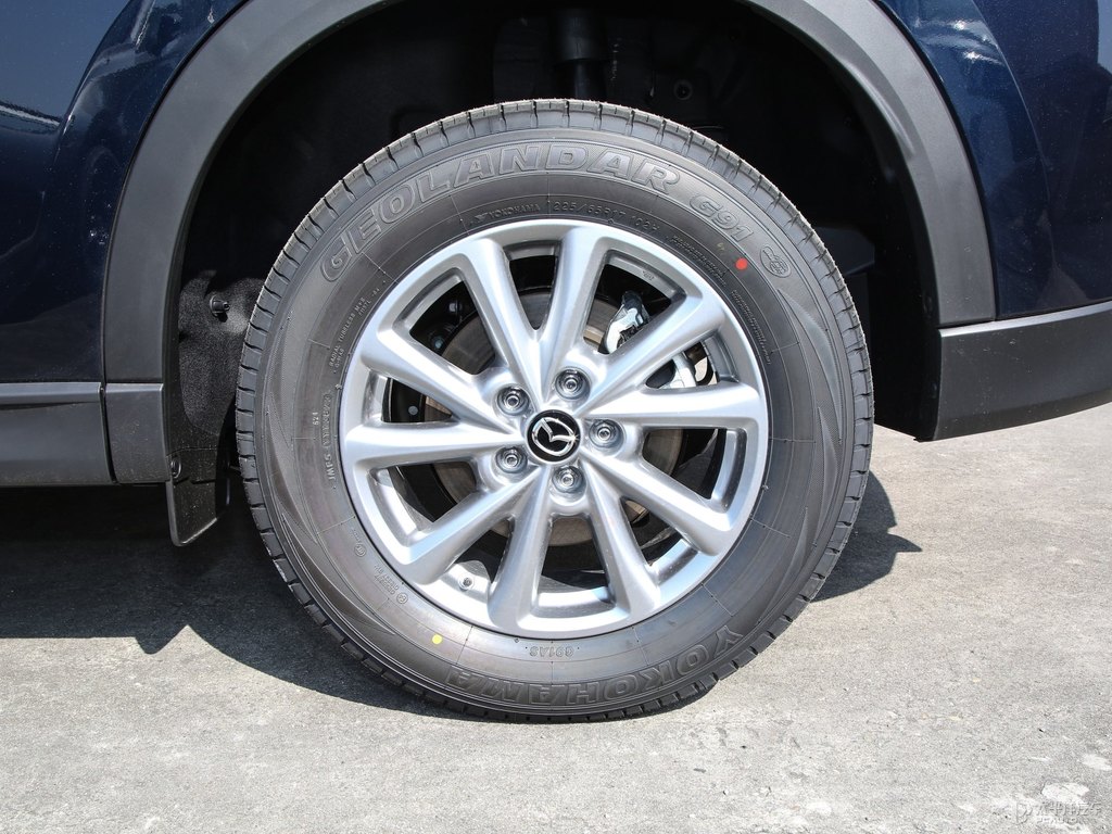 恒星藍(lán)馬自達(dá)CX-5車(chē)身外觀圖片