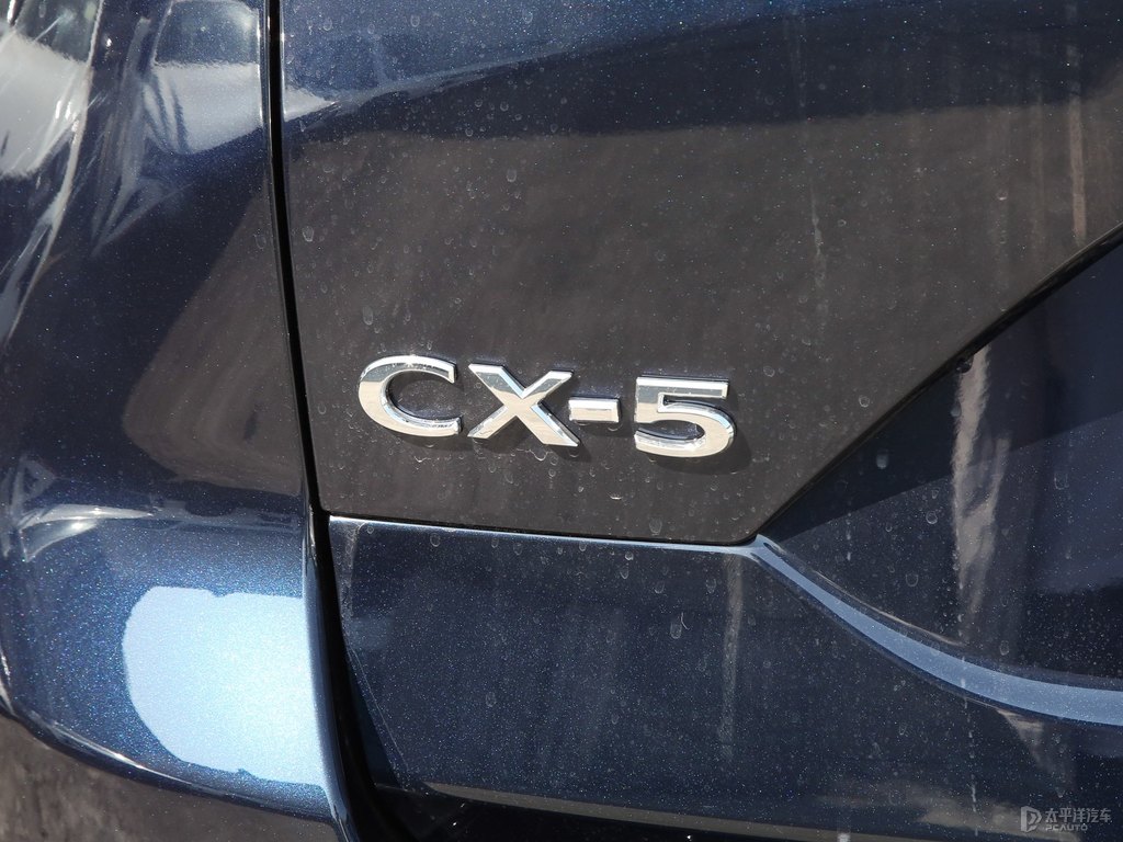 恒星藍(lán)馬自達(dá)CX-5車尾外觀圖片