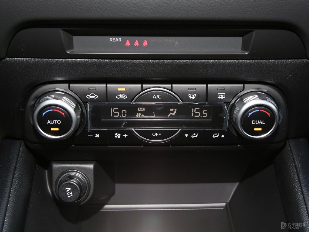 恒星藍(lán)馬自達(dá)CX-5中控內(nèi)飾圖片