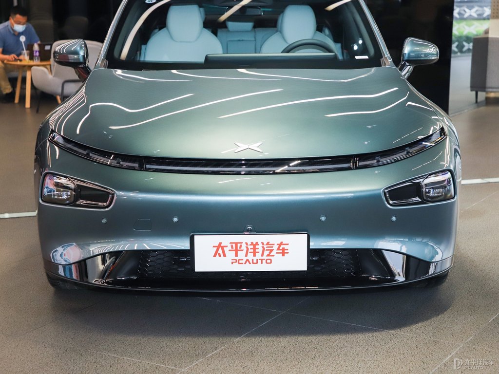 星際綠小鵬P7車頭外觀圖片