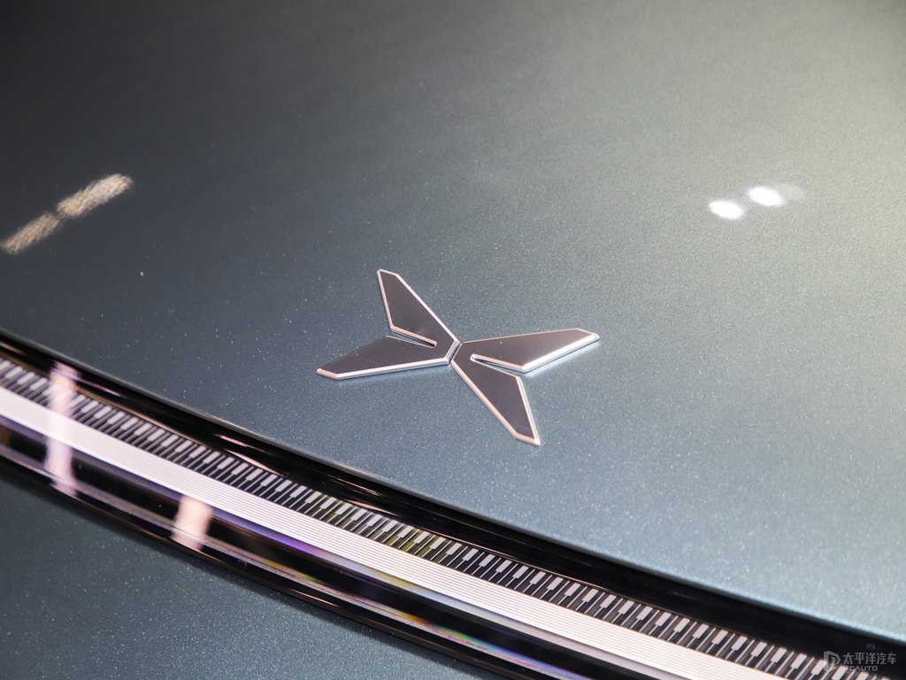 星際綠小鵬P7車頭外觀圖片