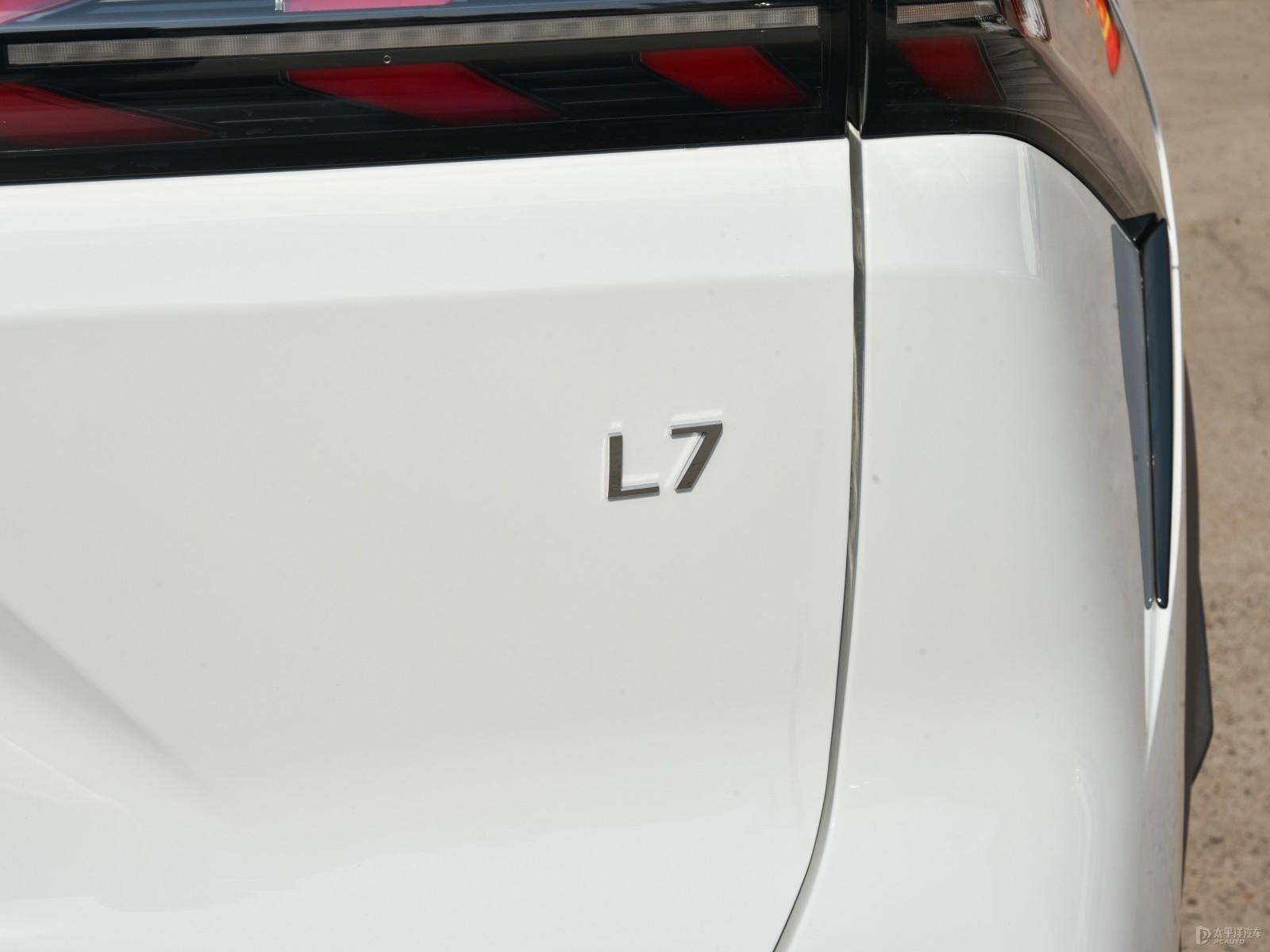 銀河L7外觀高清大圖