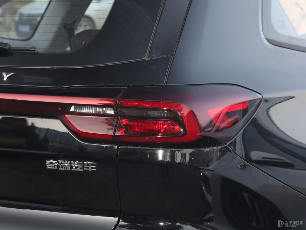 曜石黑瑞虎8車尾外觀圖片