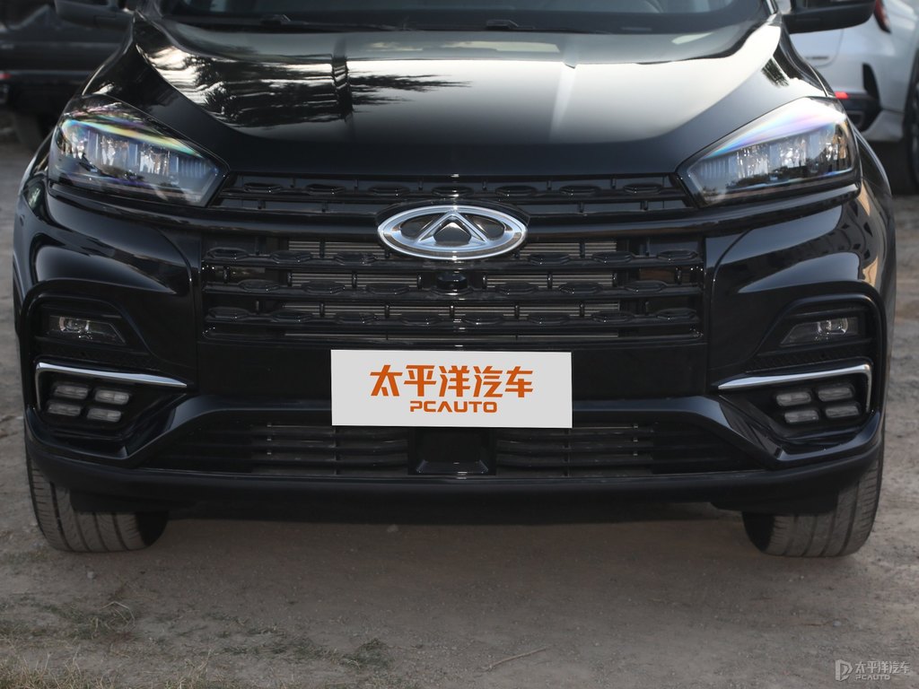 曜石黑瑞虎8車頭外觀圖片