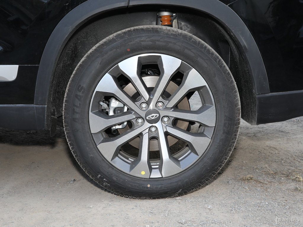 曜石黑瑞虎8車身外觀圖片
