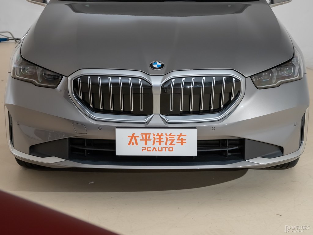 寶馬5系圖片