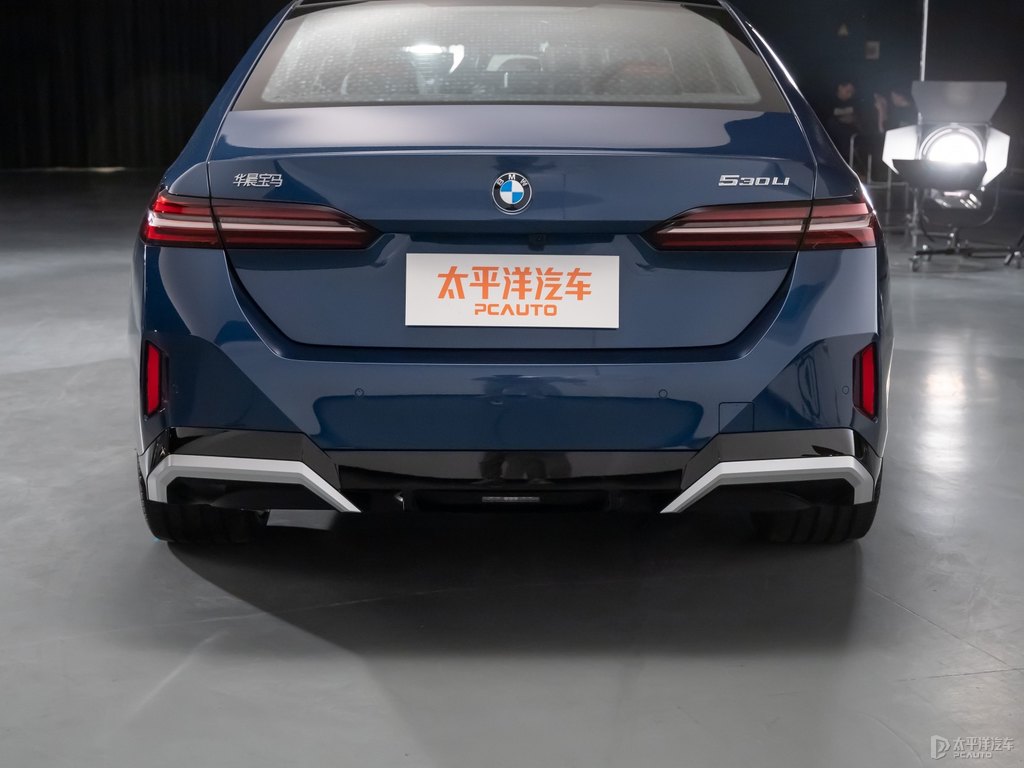 寶馬5系圖片