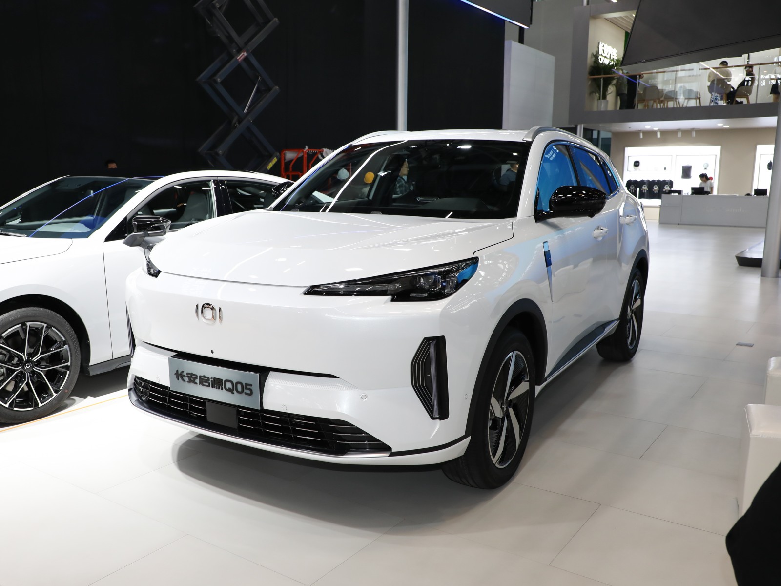 長(zhǎng)安啟源Q05車展高清大圖