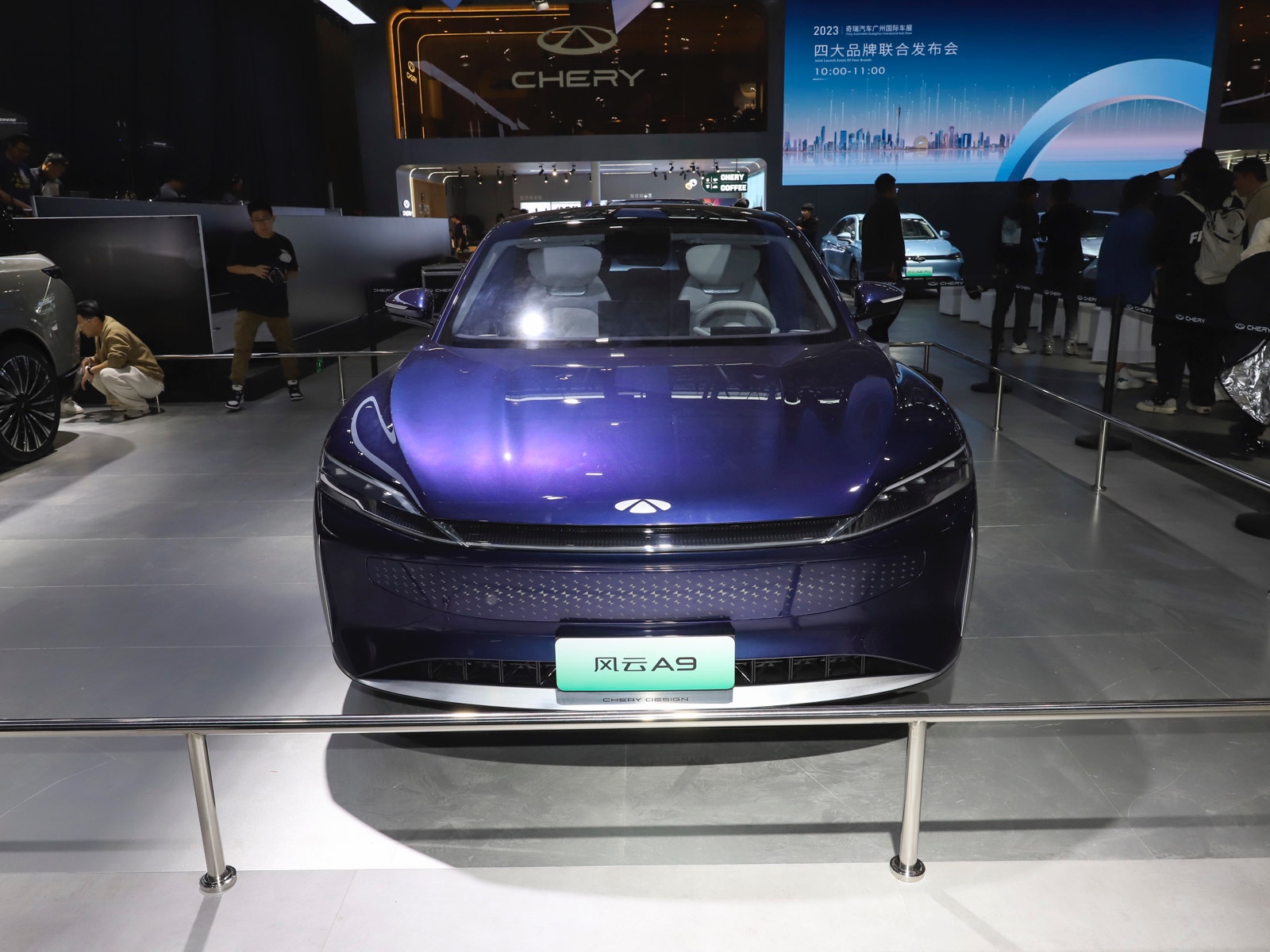 風(fēng)云A9L車展高清大圖