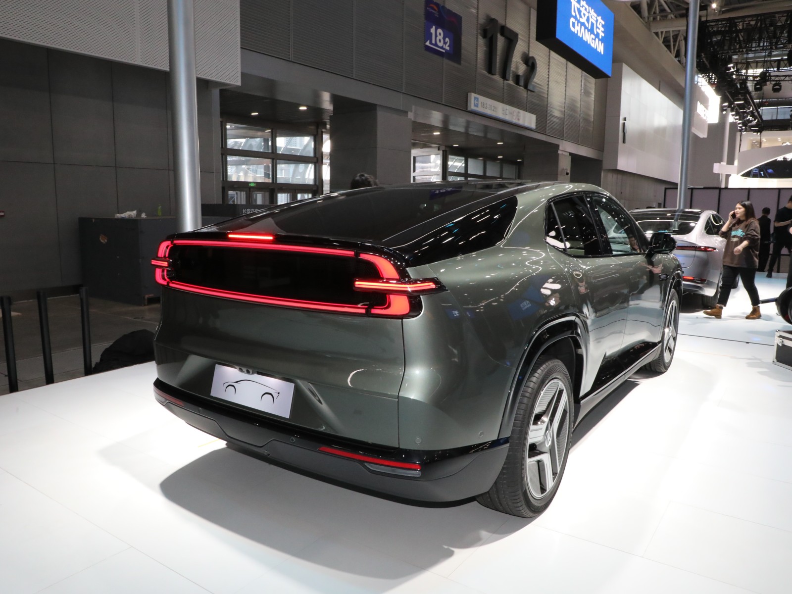 長安CD701車展高清大圖