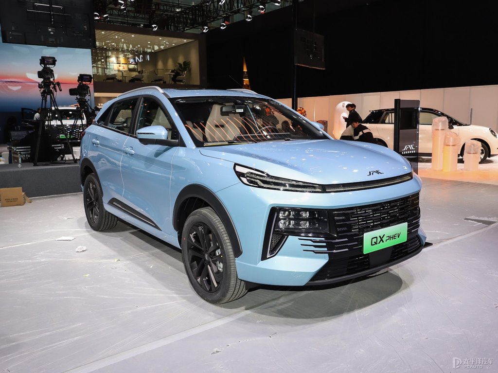 {QX PHEV܇^^DƬ