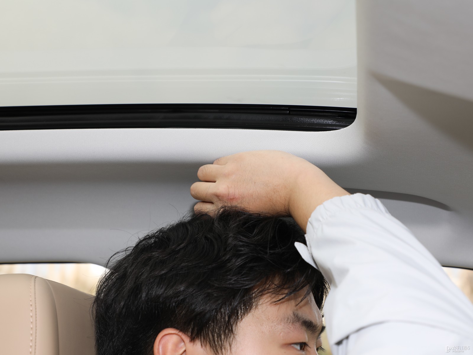 探索06空間高清大圖