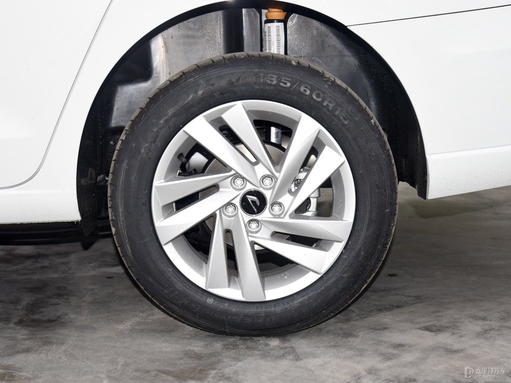 極地白捷達(dá)VA3車身外觀圖片