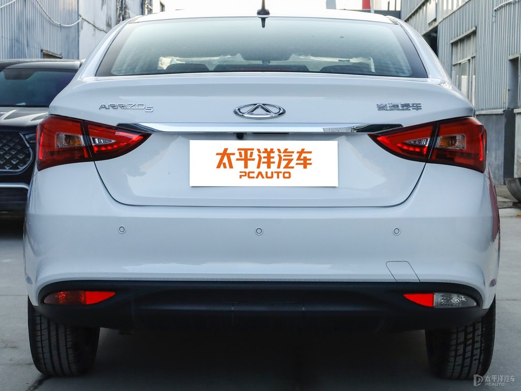 皓月白艾瑞澤5車尾外觀圖片