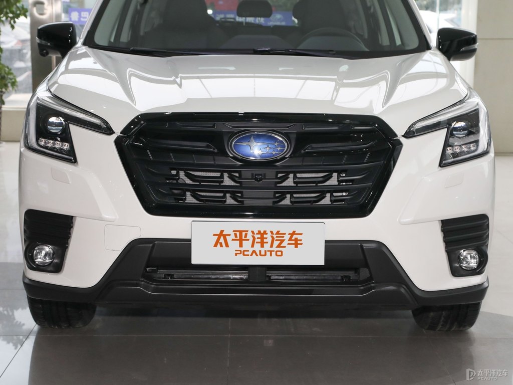 水晶珠光白森林人車頭外觀圖片