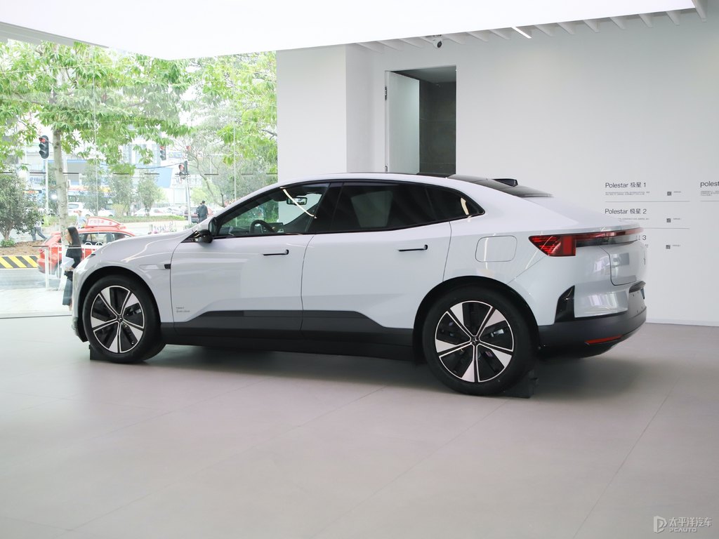 VyPolestar 4܇(ch)^^DƬ