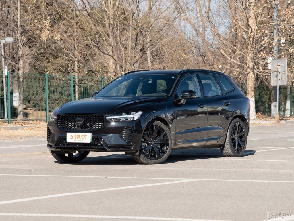 瑪瑙黑沃爾沃XC60新能源整車外觀外觀圖片
