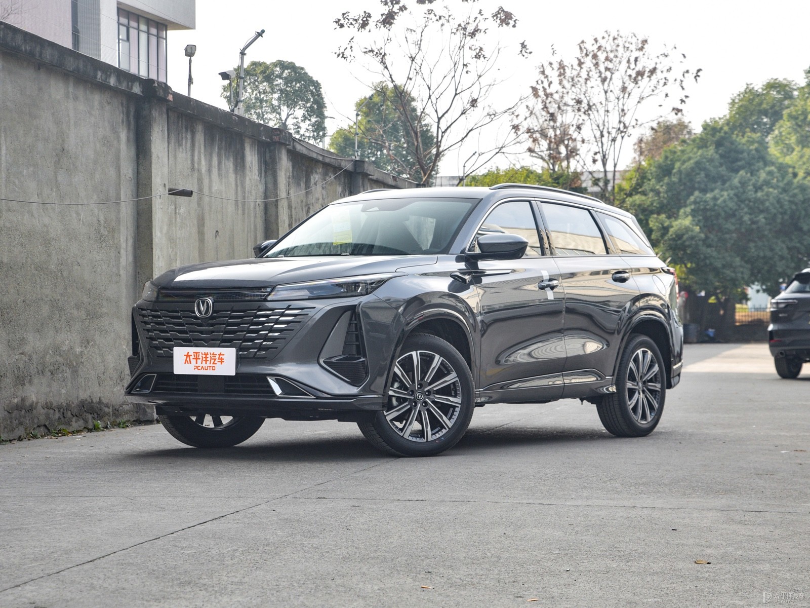 長(zhǎng)安CS75 PLUS外觀(guān)高清大圖