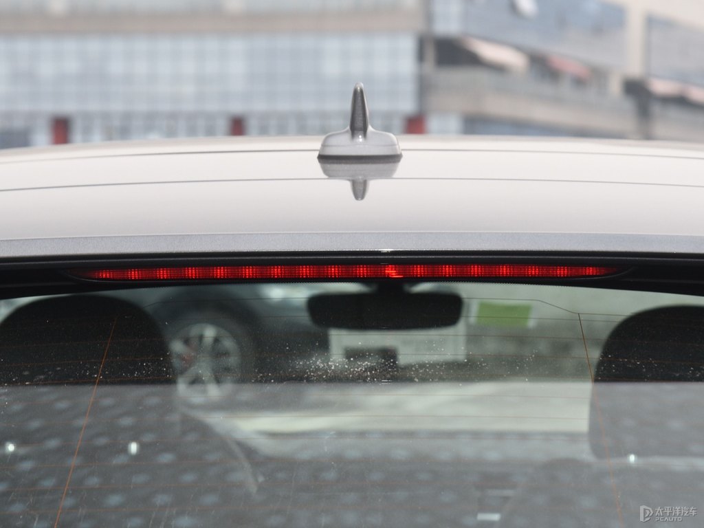 天云灰奧迪A6(進口)車尾外觀圖片