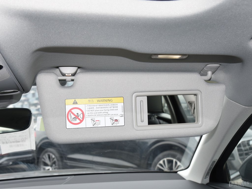 天云灰奧迪A6(進口)車廂內(nèi)飾圖片