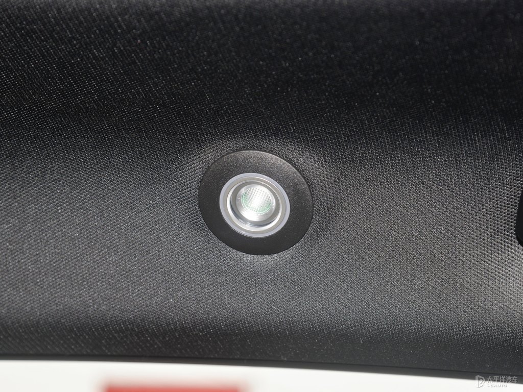 雪域白宋Pro新能源車(chē)廂內(nèi)飾圖片