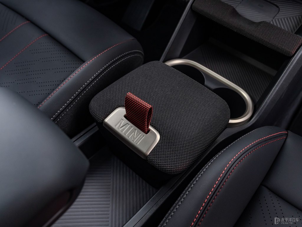 ҹMINI JCW COUNTRYMANوDوDDƬ
