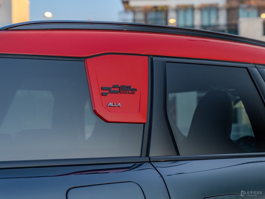 ҹMINI JCW COUNTRYMANوDوDDƬ