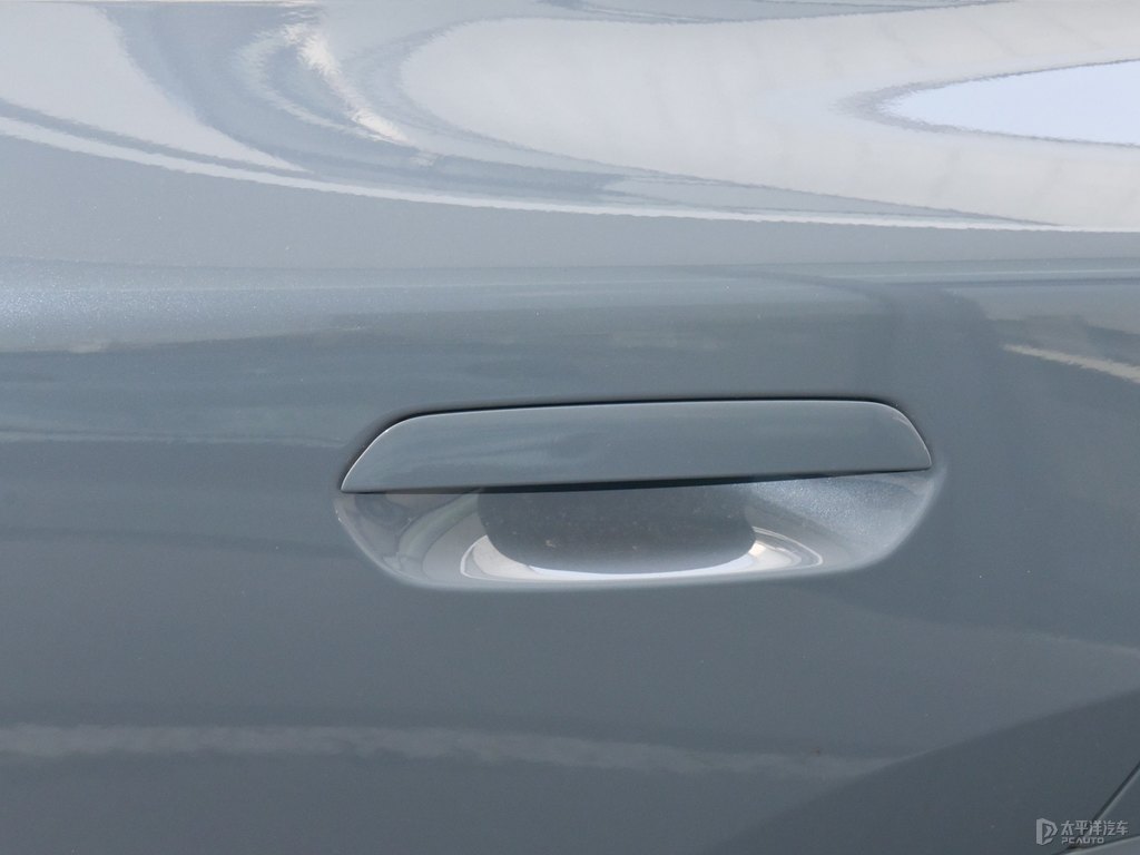 風(fēng)暴灰寶馬X2(進(jìn)口)車身外觀圖片