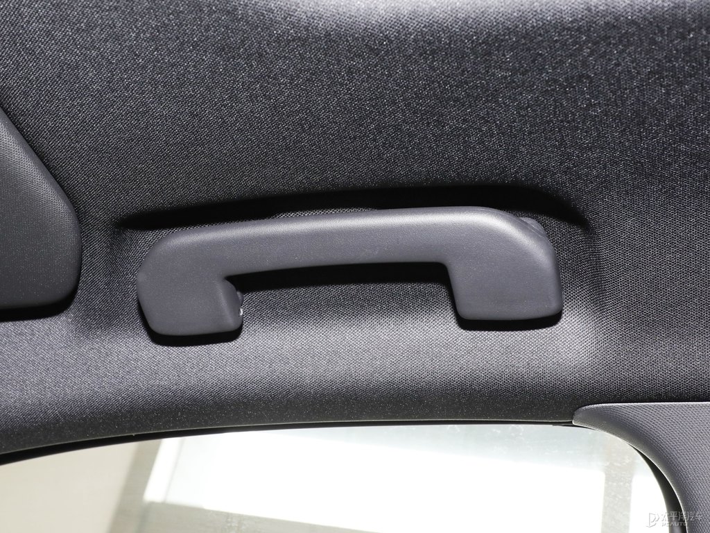 珠光白標(biāo)致5008車廂內(nèi)飾圖片
