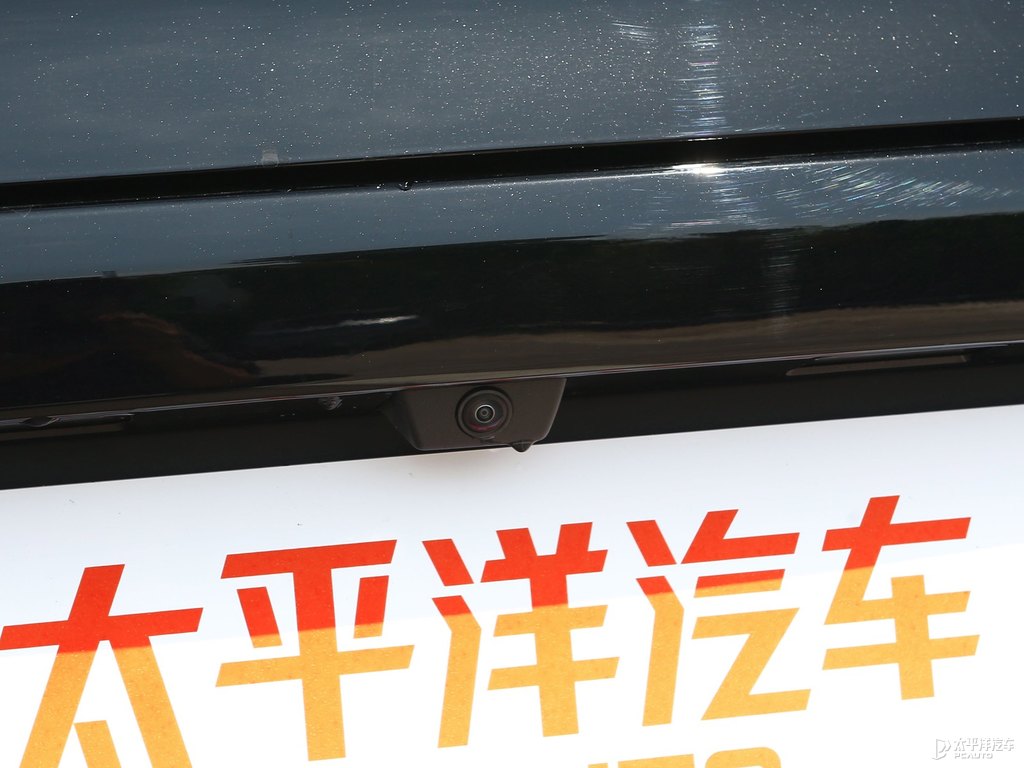 玄空黑漢車尾外觀圖片