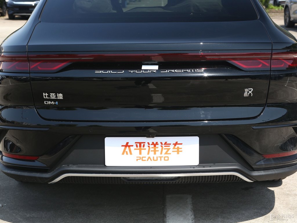 玄空黑漢車尾外觀圖片
