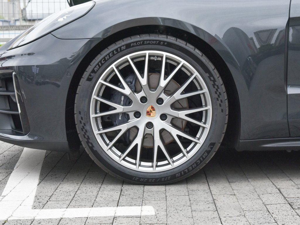 ɽPanamera܇^DƬ