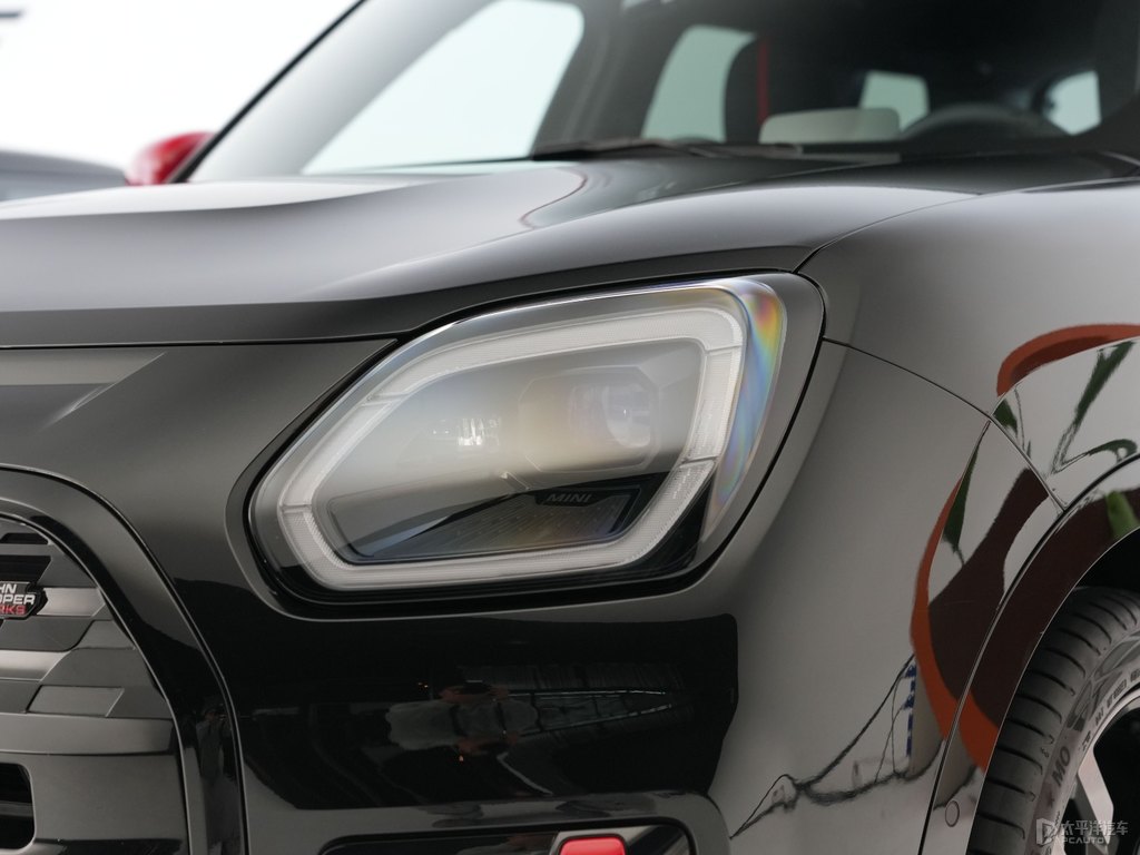 ҹMINI JCW COUNTRYMAN܇^^DƬ