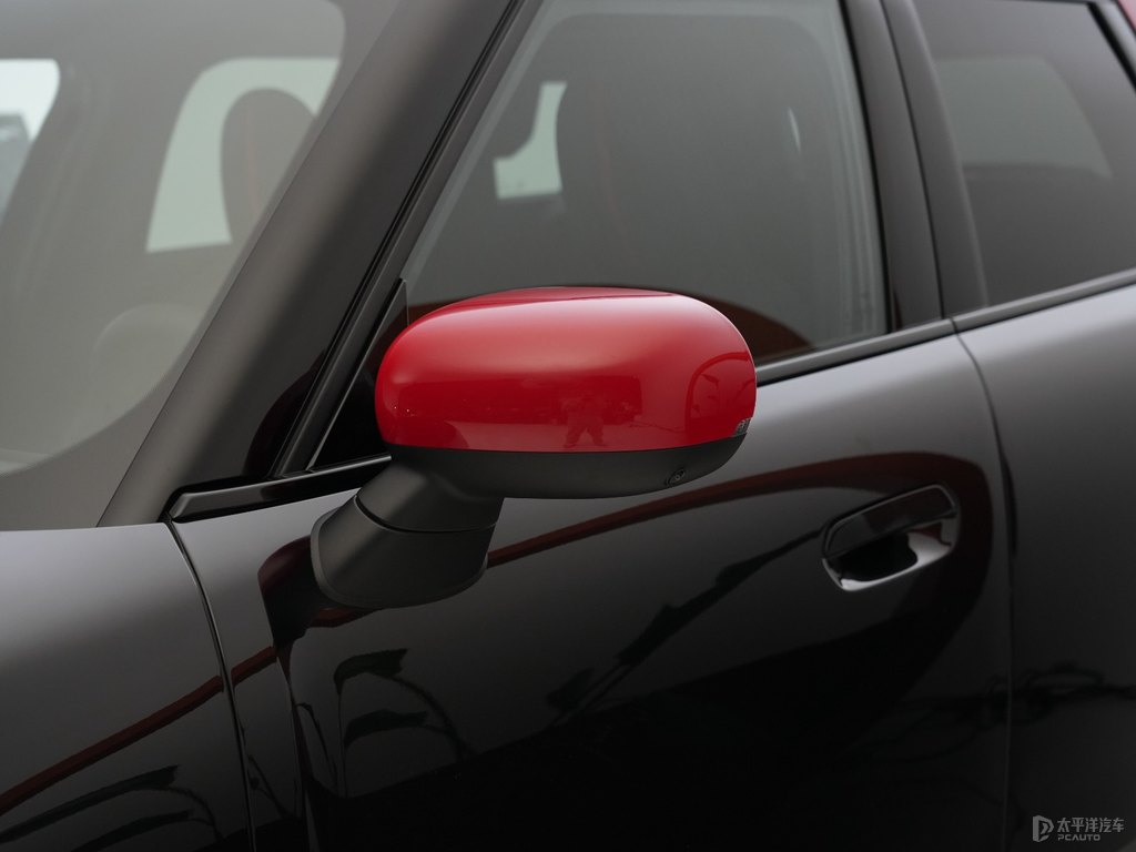 ҹMINI JCW COUNTRYMAN܇^DƬ