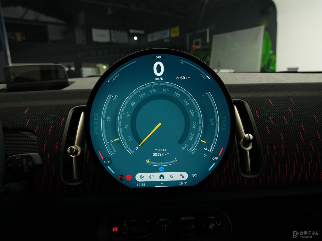 ҹMINI JCW COUNTRYMANп؃(ni)DƬ
