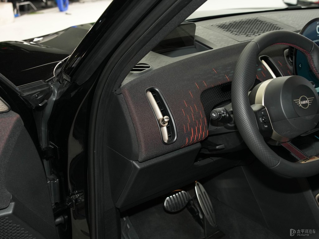 ҹMINI JCW COUNTRYMANп؃(ni)DƬ