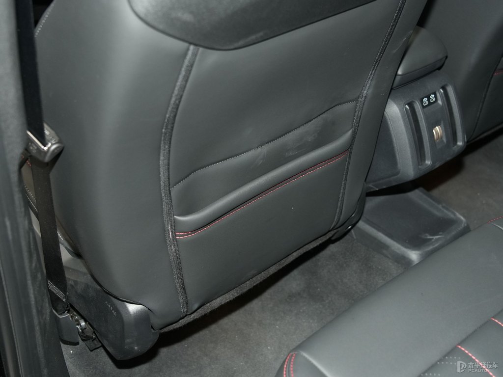 ҹMINI JCW COUNTRYMAN(ch)ggDƬ