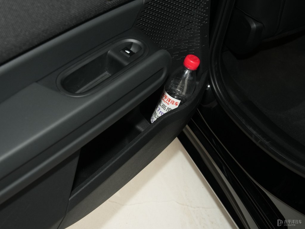 ҹMINI JCW COUNTRYMANggDƬ