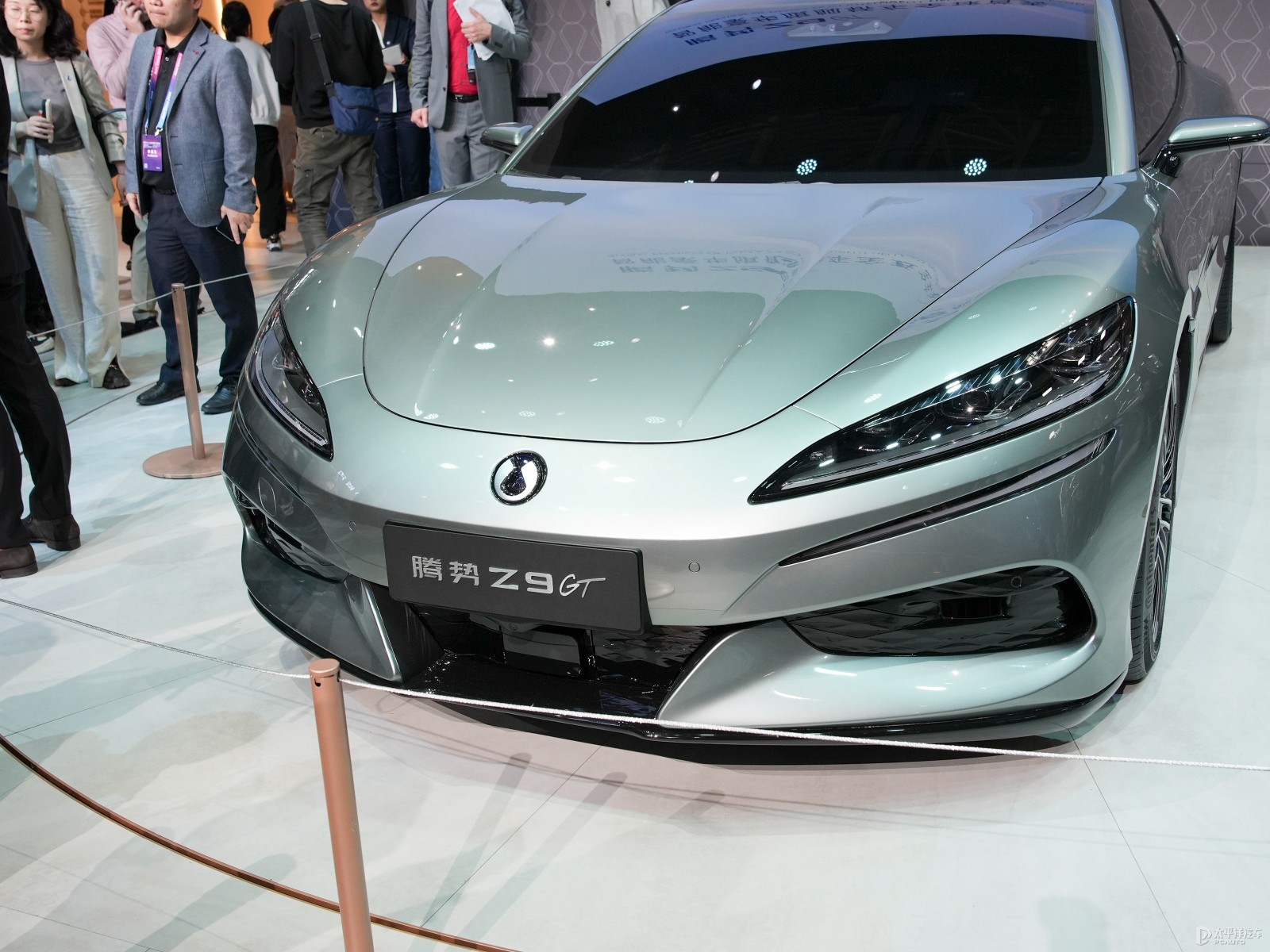 騰勢(shì)Z9GT外觀高清大圖