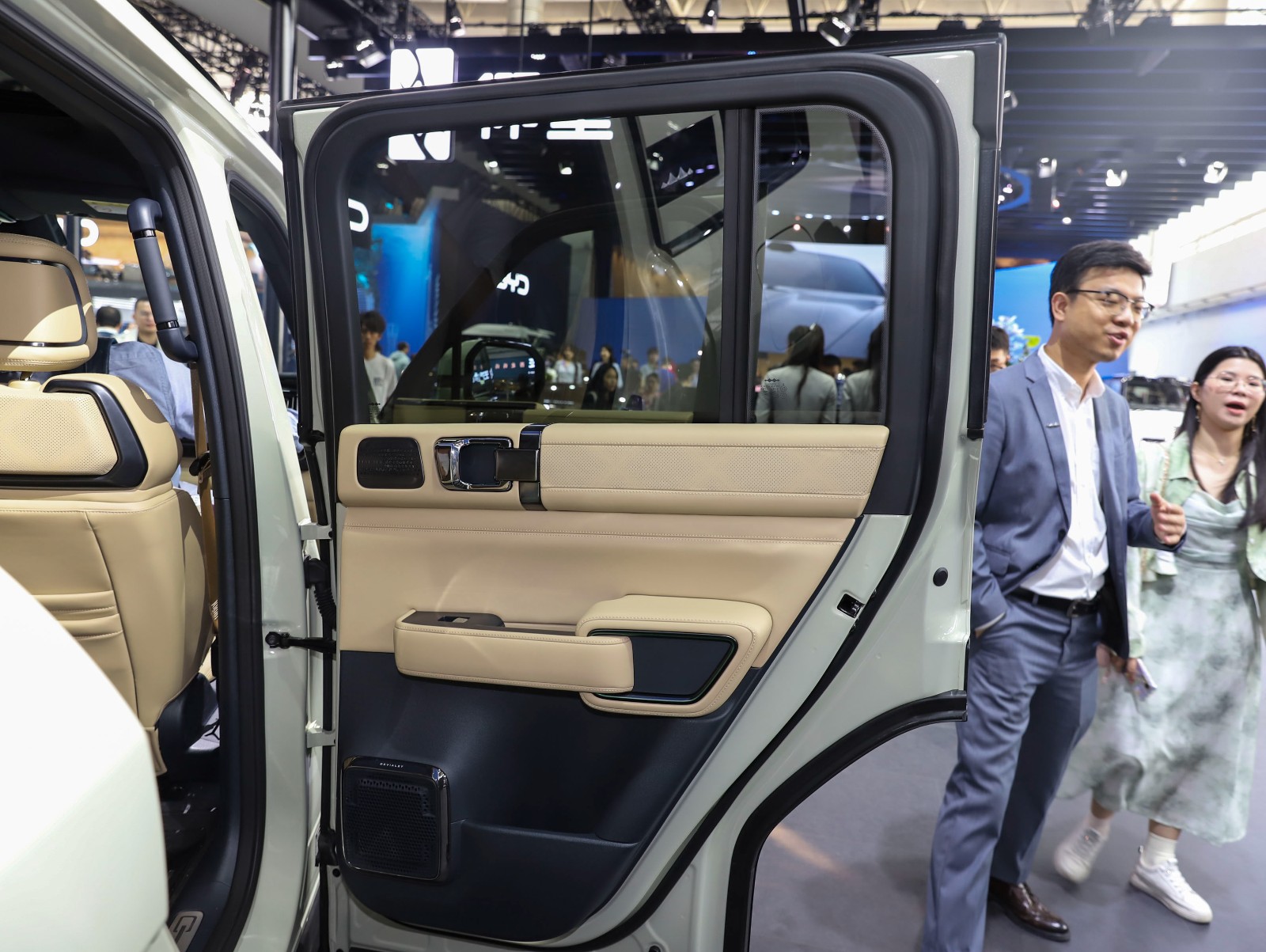 豹5車展高清大圖