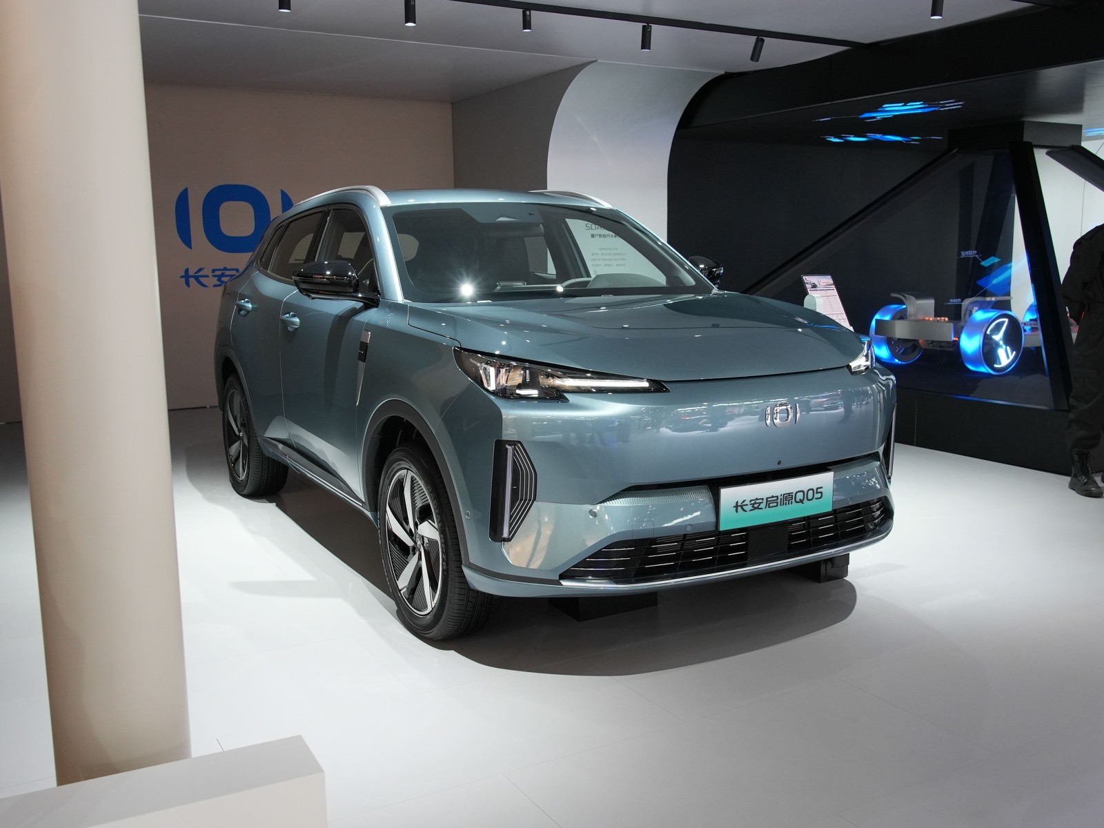 長(zhǎng)安啟源Q05車展高清大圖