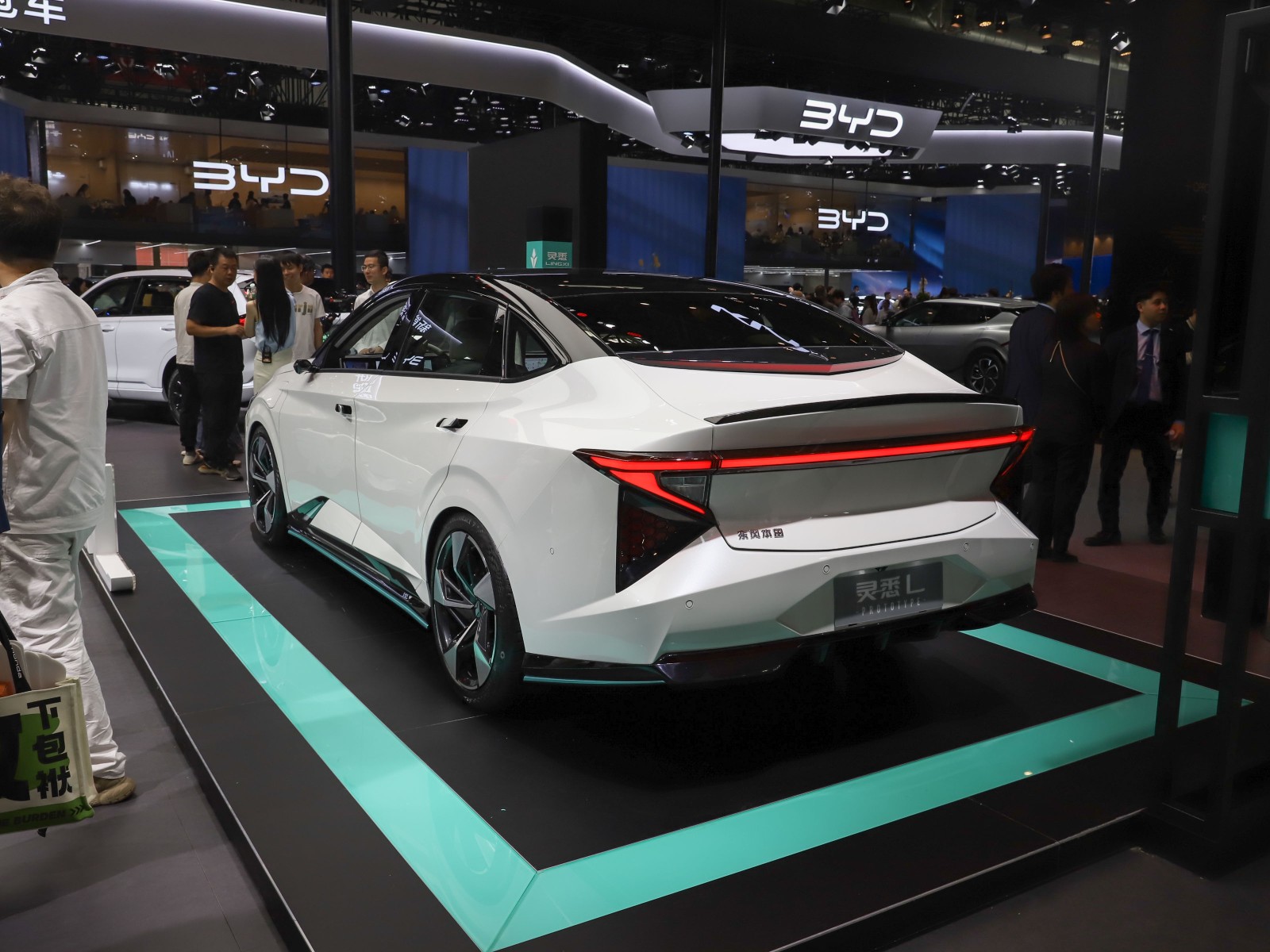 靈悉L車(chē)展高清大圖