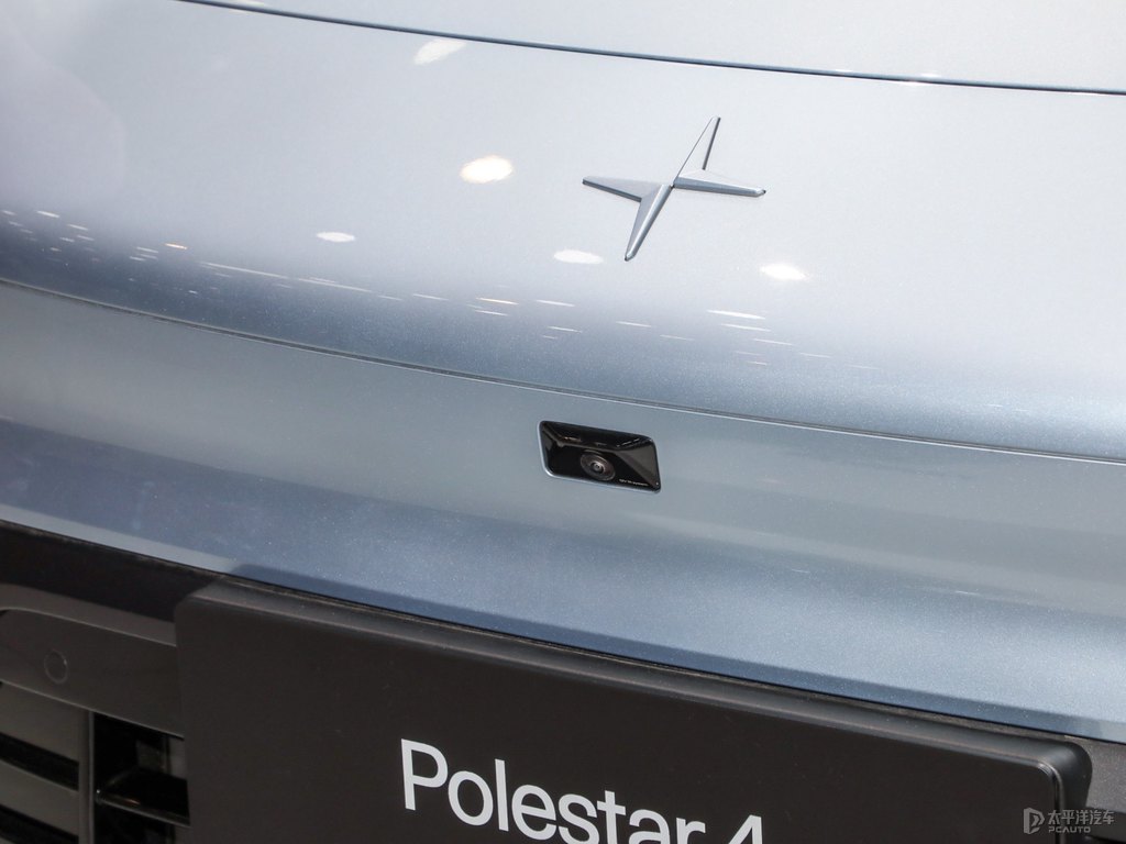 Polestar 4DƬ