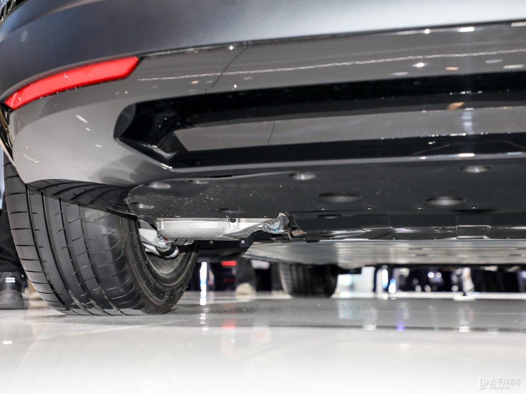 Polestar 4DƬ