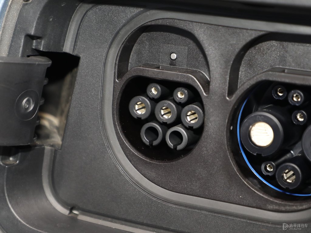 mPolestar 4(x)(ji)(x)(ji)DƬ