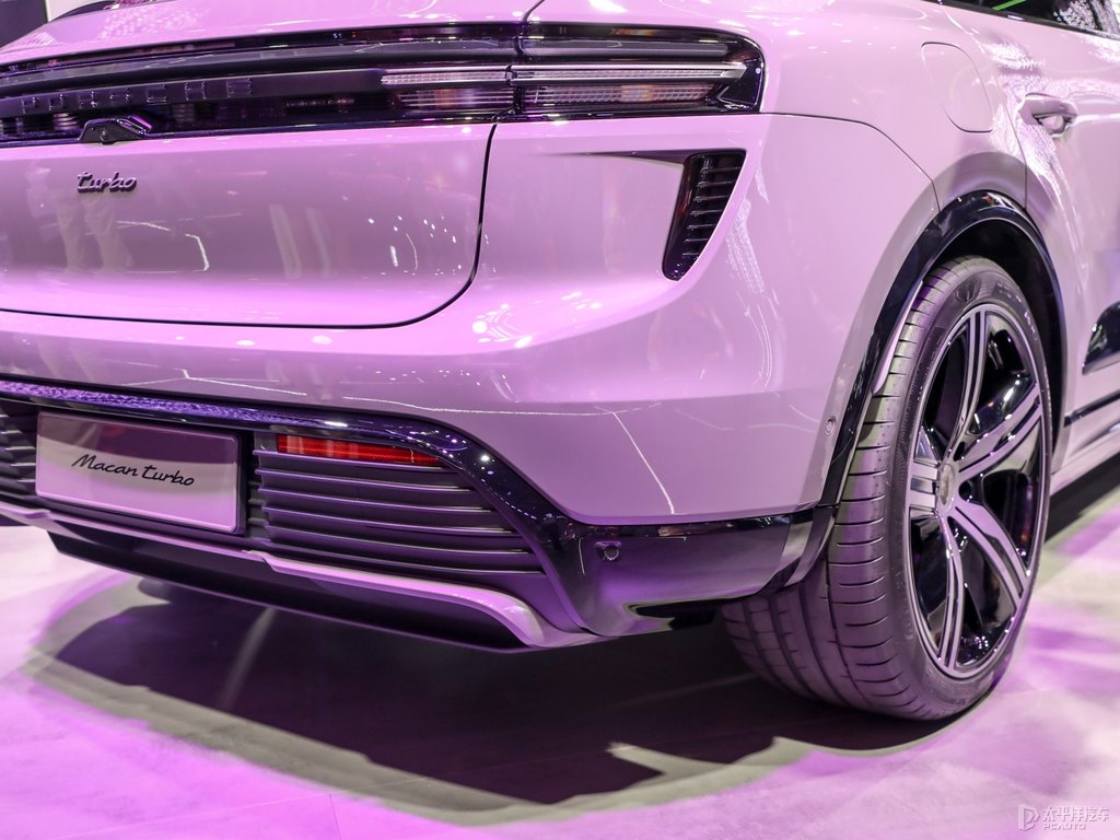 _˹Macan EV܇β^DƬ