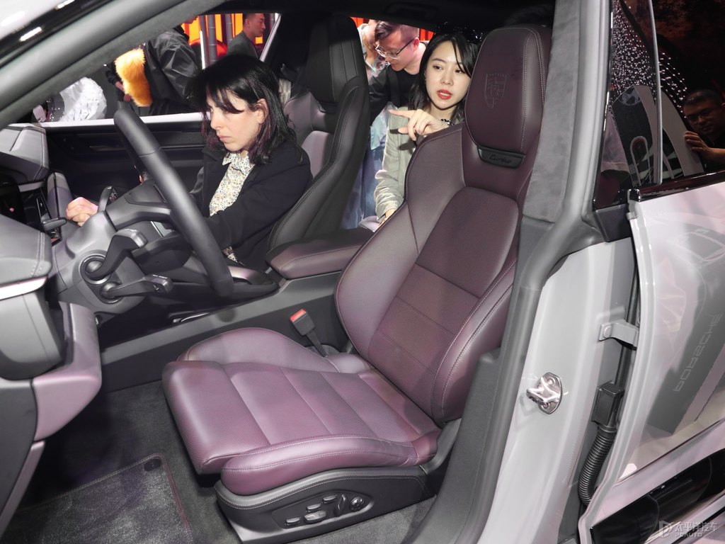 _˹Macan EV΃(ni)DƬ